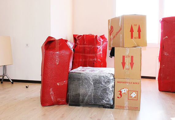 paketlenmiş eşyalar